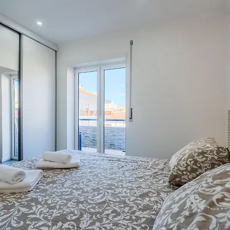 Cantinho Dos Pereiras - Center Of Apartmán Santa Cruz (Oeste)